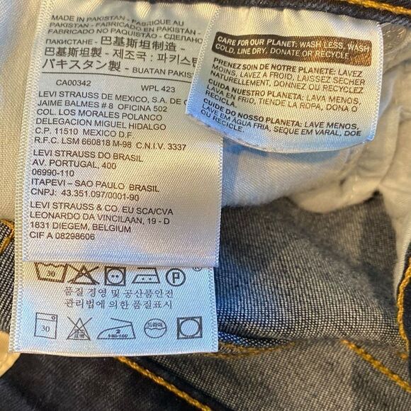 Levi’s Sz 28 Blue Denim Dark Wash 711 Skinny Jeans - Picture 6 of 8